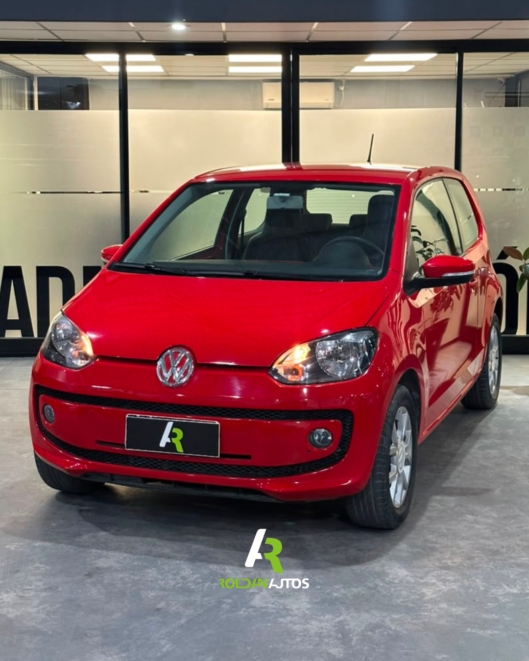 VOLKSWAGEN UP! 3 PTAS HIGH (2016) - AA041VT #3