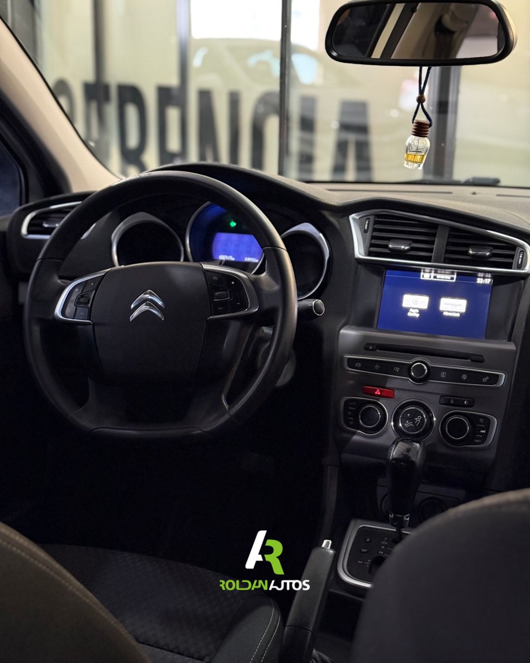 CITROEN C 4 LOUNGE 1.6 THP FEEL AT6 (2017) - AB409NK #1