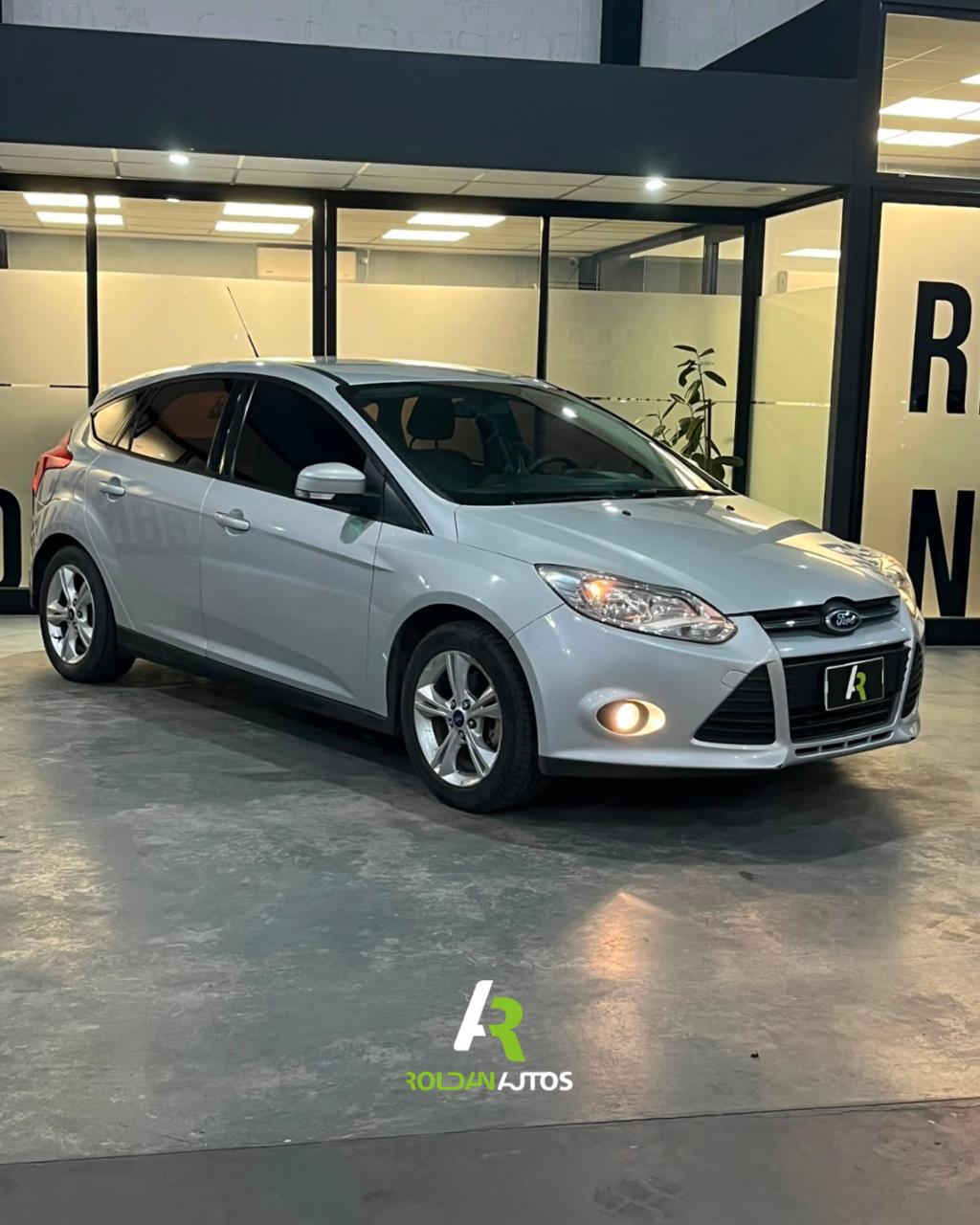 FORD FOCUS L/14 1.6 5 P S